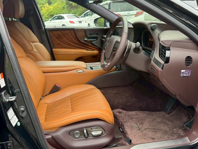 ＬＳ ５００ｈ　エグゼクティブ　マークレビンソン／衝突軽減／全周囲カメラ／レーダークルーズコントロール／コーナーセンサー／ＨＵＤ／ＢＳＭ／ハンドルヒーター／シートヒーター・エアコン／パワーシート／シートメモリ／Ｂｌｕｅｔｏｏｔｈ（33枚目）