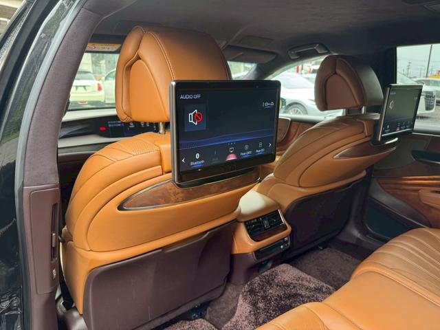 ＬＳ ５００ｈ　エグゼクティブ　マークレビンソン／衝突軽減／全周囲カメラ／レーダークルーズコントロール／コーナーセンサー／ＨＵＤ／ＢＳＭ／ハンドルヒーター／シートヒーター・エアコン／パワーシート／シートメモリ／Ｂｌｕｅｔｏｏｔｈ（74枚目）