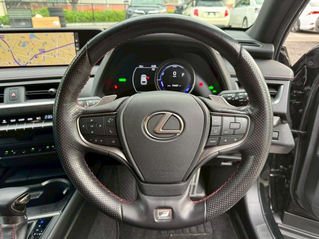 ＵＸ ２５０ｈ　Ｆスポーツ　エイムゲインエアロ／衝突軽減／レーダークルーズコントロール／コーナーセンサー／ＢＳＭ／ハンドルヒーター／シートヒーター・エアコン／パワーシート／シートメモリ／ＥＴＣ／Ｂｌｕｅｔｏｏｔｈ／バックカメラ（37枚目）