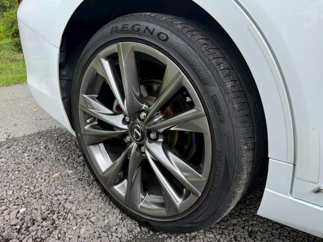 ＥＳ ３００ｈ　Ｆスポーツ　サンルーフ／衝突軽減／レーダークルーズコントロール／コーナーセンサー／ＢＳＭ／ハンドルヒーター／シートヒーター・エアコン／パワーシート／シートメモリ／ＥＴＣ／Ｂｌｕｅｔｏｏｔｈ／電動リアゲート（24枚目）