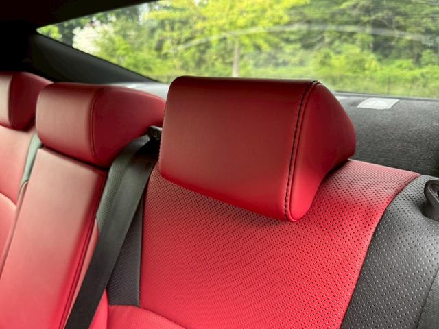 ＥＳ ３００ｈ　Ｆスポーツ　サンルーフ／衝突軽減／レーダークルーズコントロール／コーナーセンサー／ＢＳＭ／ハンドルヒーター／シートヒーター・エアコン／パワーシート／シートメモリ／ＥＴＣ／Ｂｌｕｅｔｏｏｔｈ／電動リアゲート（76枚目）