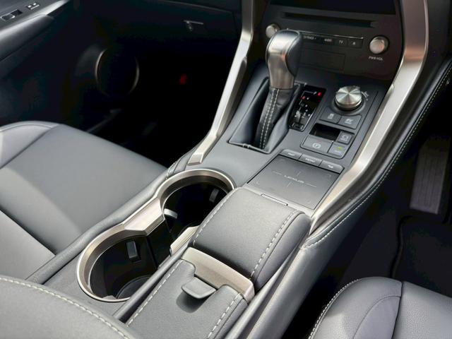 LEXUS NX NX300H I PACKAGE