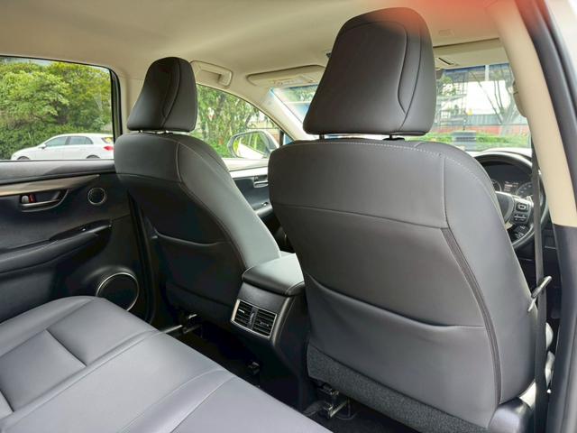 LEXUS NX NX300H I PACKAGE