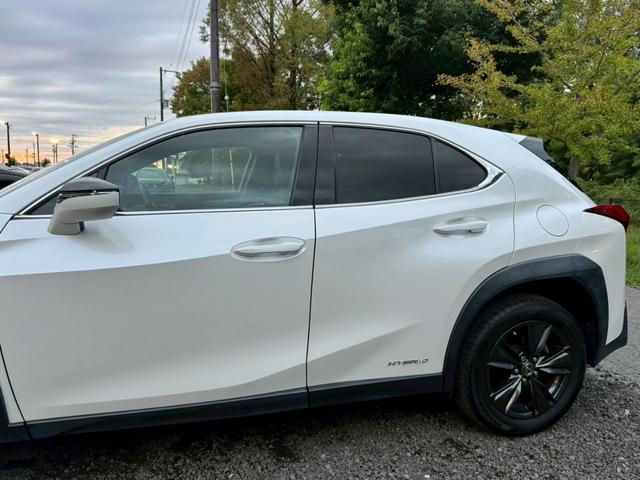 LEXUS UX UX250H VERSION C