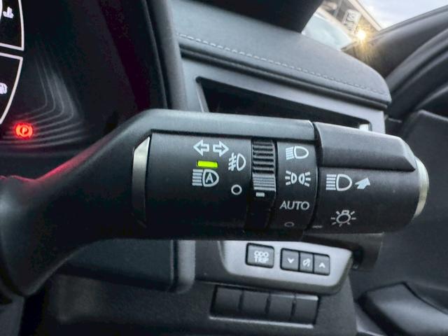 LEXUS UX UX250H VERSION C