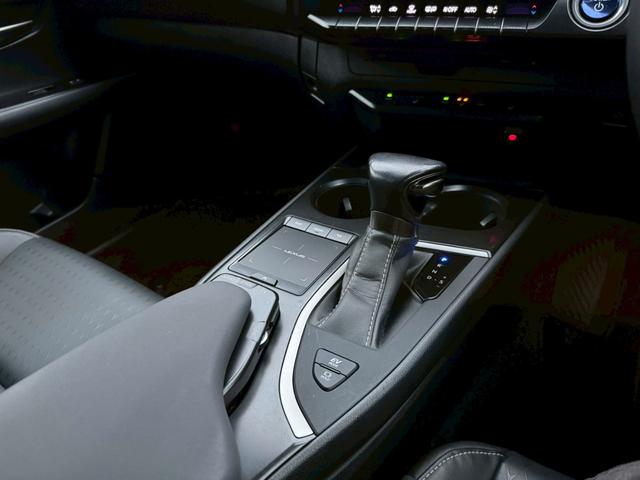 LEXUS UX UX250H VERSION C