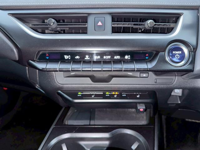 LEXUS UX UX250H VERSION C