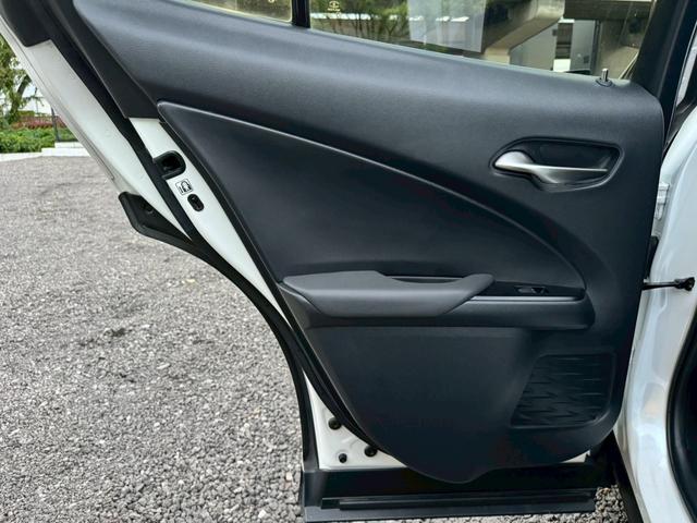 LEXUS UX UX250H VERSION C