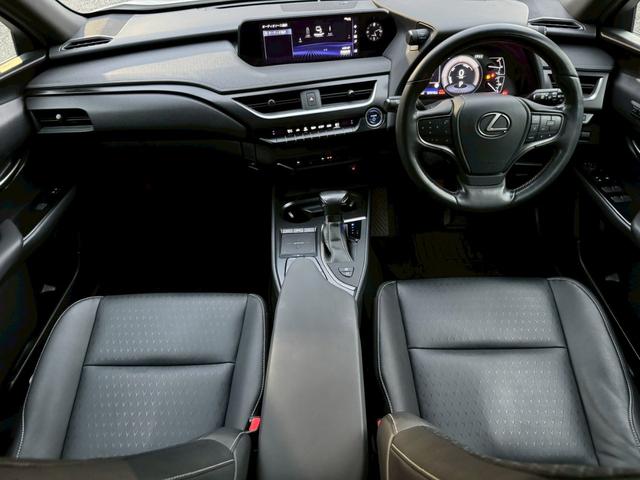 LEXUS UX UX250H VERSION C