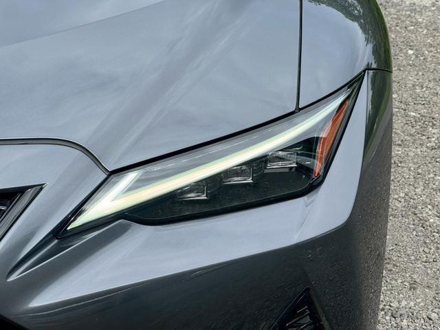 IS 300h Fスポーツ 衝突軽減/全周囲カメラ/レーダークルーズコントロール/コーナーセンサー/BSM/ハンドルヒーター/シートヒーター・エアコン/パワーシート/シートメモリ/ETC/Bluetooth/バックカメラ(4枚目)