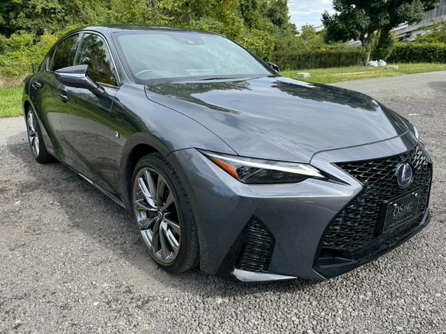 IS 300h Fスポーツ 衝突軽減/全周囲カメラ/レーダークルーズコントロール/コーナーセンサー/BSM/ハンドルヒーター/シートヒーター・エアコン/パワーシート/シートメモリ/ETC/Bluetooth/バックカメラ(14枚目)