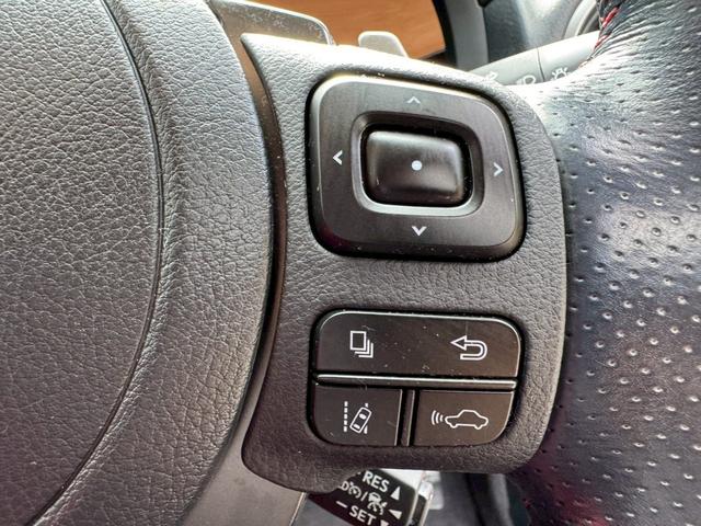 IS 300h Fスポーツ 衝突軽減/全周囲カメラ/レーダークルーズコントロール/コーナーセンサー/BSM/ハンドルヒーター/シートヒーター・エアコン/パワーシート/シートメモリ/ETC/Bluetooth/バックカメラ(45枚目)