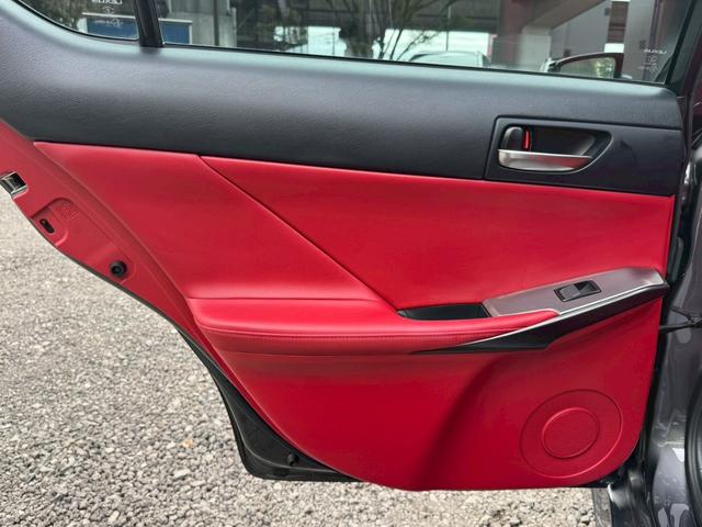 IS 300h Fスポーツ 衝突軽減/全周囲カメラ/レーダークルーズコントロール/コーナーセンサー/BSM/ハンドルヒーター/シートヒーター・エアコン/パワーシート/シートメモリ/ETC/Bluetooth/バックカメラ(69枚目)