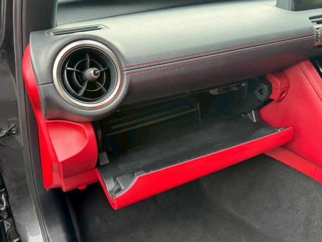 IS 300h Fスポーツ 衝突軽減/全周囲カメラ/レーダークルーズコントロール/コーナーセンサー/BSM/ハンドルヒーター/シートヒーター・エアコン/パワーシート/シートメモリ/ETC/Bluetooth/バックカメラ(79枚目)