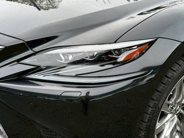 LS 500h VerL 衝突軽減/全周囲カメラ/レーダークルーズコントロール/コーナーセンサー/HUD/BSM/ワンオーナー/ハンドルヒーター/シートヒーター・エアコン/パワーシート/シートメモリ/ETC/Bluetooth(7枚目)