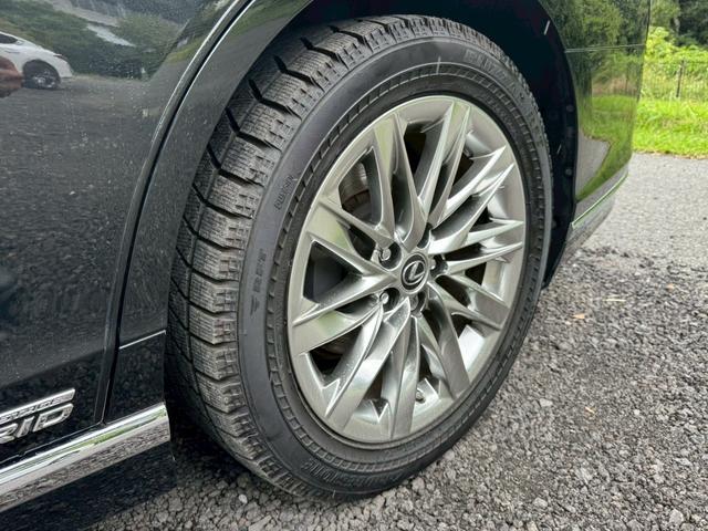 LS 500h VerL 衝突軽減/全周囲カメラ/レーダークルーズコントロール/コーナーセンサー/HUD/BSM/ワンオーナー/ハンドルヒーター/シートヒーター・エアコン/パワーシート/シートメモリ/ETC/Bluetooth(27枚目)