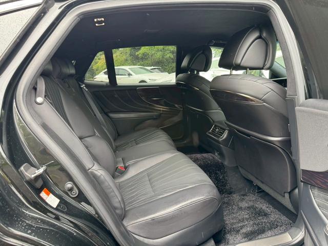 LS 500h VerL 衝突軽減/全周囲カメラ/レーダークルーズコントロール/コーナーセンサー/HUD/BSM/ワンオーナー/ハンドルヒーター/シートヒーター・エアコン/パワーシート/シートメモリ/ETC/Bluetooth(60枚目)
