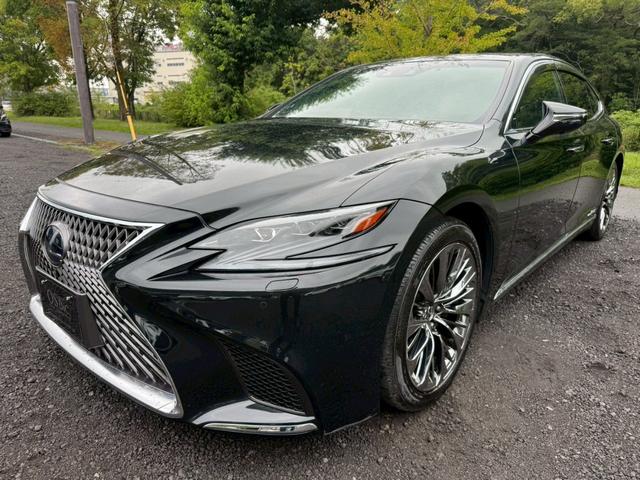 LS 500h エグゼクティブ マークレビンソン/サンルーフ/全周囲カメラ/衝突軽減/レーダークルーズコントロール/コーナーセンサー/HUD/BSM/ハンドルヒーター/シートヒーター・エアコン/パワーシート/後席モニター/ETC(6枚目)