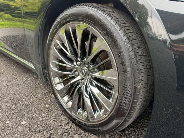 LS 500h エグゼクティブ マークレビンソン/サンルーフ/全周囲カメラ/衝突軽減/レーダークルーズコントロール/コーナーセンサー/HUD/BSM/ハンドルヒーター/シートヒーター・エアコン/パワーシート/後席モニター/ETC(14枚目)