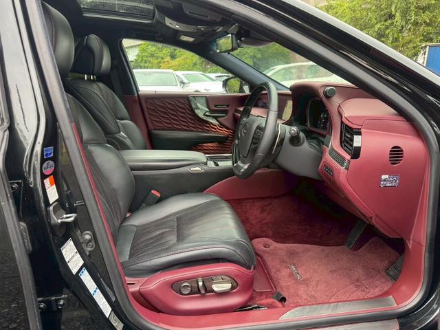 LS 500h エグゼクティブ マークレビンソン/サンルーフ/全周囲カメラ/衝突軽減/レーダークルーズコントロール/コーナーセンサー/HUD/BSM/ハンドルヒーター/シートヒーター・エアコン/パワーシート/後席モニター/ETC(28枚目)