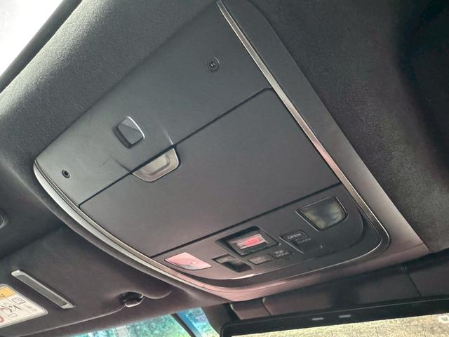 LS 500h エグゼクティブ マークレビンソン/サンルーフ/全周囲カメラ/衝突軽減/レーダークルーズコントロール/コーナーセンサー/HUD/BSM/ハンドルヒーター/シートヒーター・エアコン/パワーシート/後席モニター/ETC(51枚目)