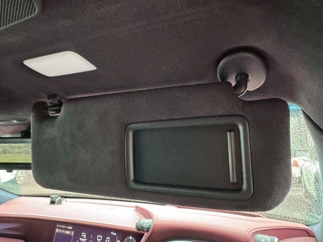 LS 500h エグゼクティブ マークレビンソン/サンルーフ/全周囲カメラ/衝突軽減/レーダークルーズコントロール/コーナーセンサー/HUD/BSM/ハンドルヒーター/シートヒーター・エアコン/パワーシート/後席モニター/ETC(55枚目)