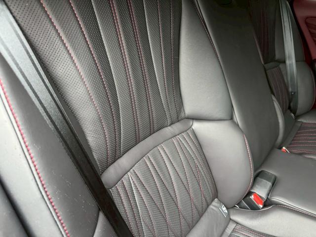 LS 500h エグゼクティブ マークレビンソン/サンルーフ/全周囲カメラ/衝突軽減/レーダークルーズコントロール/コーナーセンサー/HUD/BSM/ハンドルヒーター/シートヒーター・エアコン/パワーシート/後席モニター/ETC(56枚目)