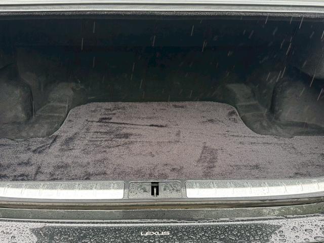 LS 500h エグゼクティブ マークレビンソン/サンルーフ/全周囲カメラ/衝突軽減/レーダークルーズコントロール/コーナーセンサー/HUD/BSM/ハンドルヒーター/シートヒーター・エアコン/パワーシート/後席モニター/ETC(63枚目)