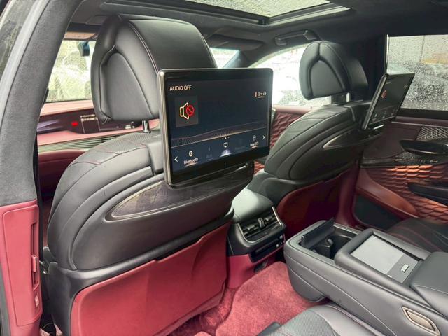 LS 500h エグゼクティブ マークレビンソン/サンルーフ/全周囲カメラ/衝突軽減/レーダークルーズコントロール/コーナーセンサー/HUD/BSM/ハンドルヒーター/シートヒーター・エアコン/パワーシート/後席モニター/ETC(68枚目)