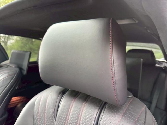 LS 500h エグゼクティブ マークレビンソン/サンルーフ/全周囲カメラ/衝突軽減/レーダークルーズコントロール/コーナーセンサー/HUD/BSM/ハンドルヒーター/シートヒーター・エアコン/パワーシート/後席モニター/ETC(74枚目)