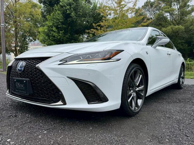 ES 300h Fスポーツ サンルーフ/衝突軽減/レーダークルーズコントロール/コーナーセンサー/BSM/ハンドルヒーター/シートヒーター・エアコン/パワーシート/シートメモリ/ETC/Bluetooth/バックカメラ(7枚目)