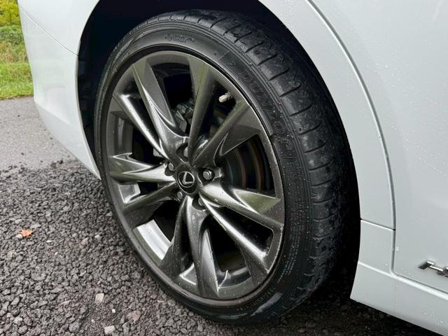 ES 300h Fスポーツ サンルーフ/衝突軽減/レーダークルーズコントロール/コーナーセンサー/BSM/ハンドルヒーター/シートヒーター・エアコン/パワーシート/シートメモリ/ETC/Bluetooth/バックカメラ(26枚目)