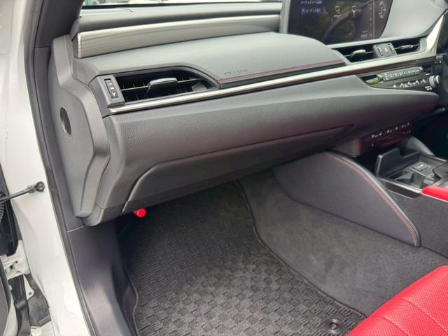 ES 300h Fスポーツ サンルーフ/衝突軽減/レーダークルーズコントロール/コーナーセンサー/BSM/ハンドルヒーター/シートヒーター・エアコン/パワーシート/シートメモリ/ETC/Bluetooth/バックカメラ(78枚目)