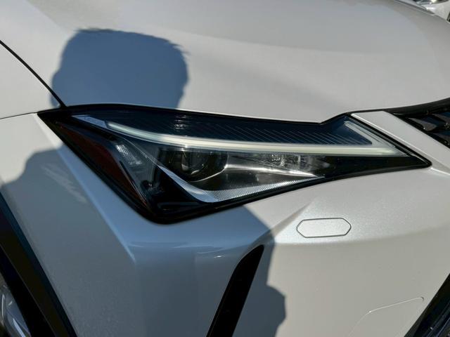 LEXUS UX UX250H VERSION C