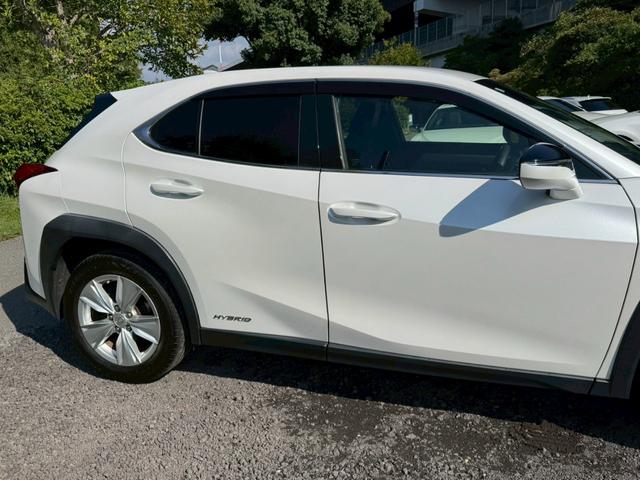 LEXUS UX UX250H VERSION C