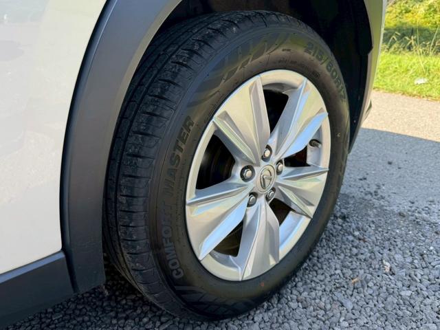 LEXUS UX UX250H VERSION C