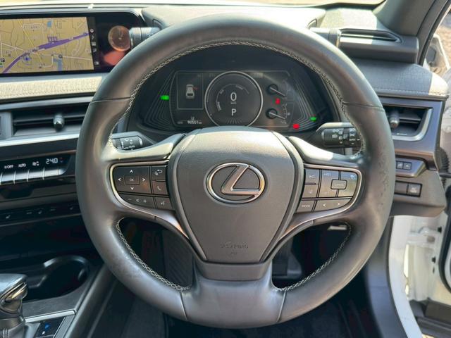 LEXUS UX UX250H VERSION C