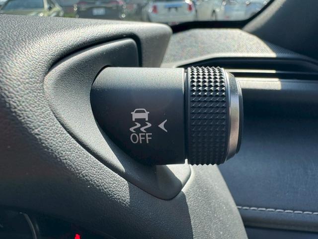 LEXUS UX UX250H VERSION C