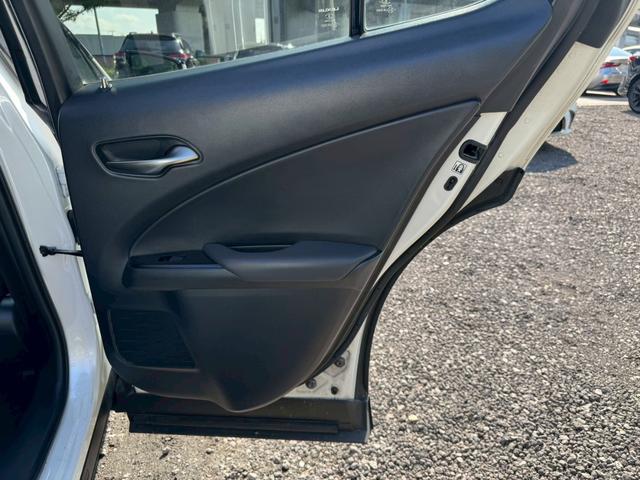 LEXUS UX UX250H VERSION C