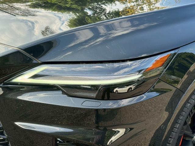 RX 500h Fスポーツパフォーマンス 現行/アドバンスドドライブ/サンルーフ/全周囲カメラ/衝突軽減/レーダークルーズコントロール/コーナーセンサー/HUD/BSM/ハンドルヒーター/シートヒーター・エアコン/パワーシート/ETC(7枚目)