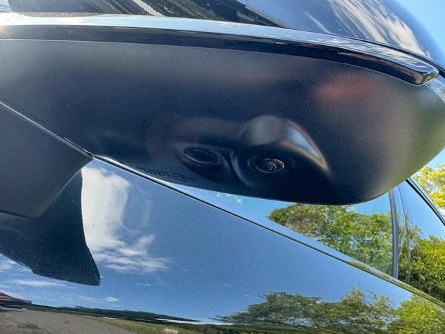 RX 500h Fスポーツパフォーマンス 現行/アドバンスドドライブ/サンルーフ/全周囲カメラ/衝突軽減/レーダークルーズコントロール/コーナーセンサー/HUD/BSM/ハンドルヒーター/シートヒーター・エアコン/パワーシート/ETC(8枚目)