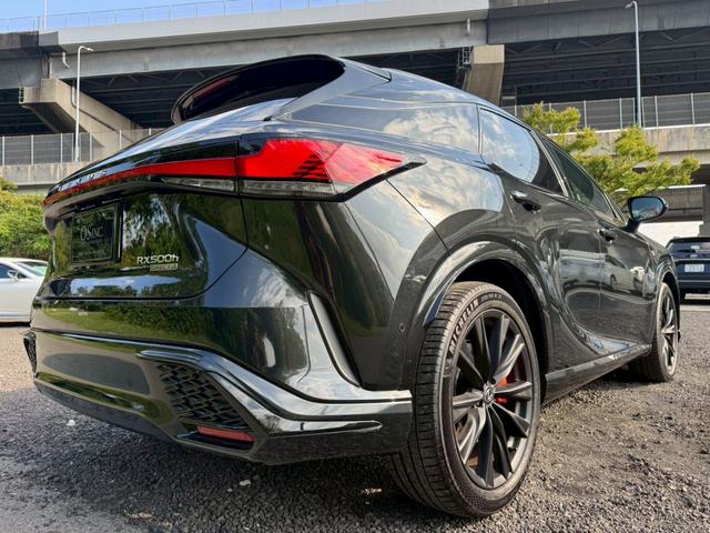 RX 500h Fスポーツパフォーマンス 現行/アドバンスドドライブ/サンルーフ/全周囲カメラ/衝突軽減/レーダークルーズコントロール/コーナーセンサー/HUD/BSM/ハンドルヒーター/シートヒーター・エアコン/パワーシート/ETC(23枚目)