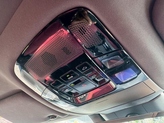 RX 500h Fスポーツパフォーマンス 現行/アドバンスドドライブ/サンルーフ/全周囲カメラ/衝突軽減/レーダークルーズコントロール/コーナーセンサー/HUD/BSM/ハンドルヒーター/シートヒーター・エアコン/パワーシート/ETC(58枚目)