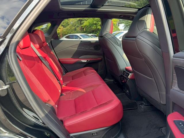 RX 500h Fスポーツパフォーマンス 現行/アドバンスドドライブ/サンルーフ/全周囲カメラ/衝突軽減/レーダークルーズコントロール/コーナーセンサー/HUD/BSM/ハンドルヒーター/シートヒーター・エアコン/パワーシート/ETC(64枚目)