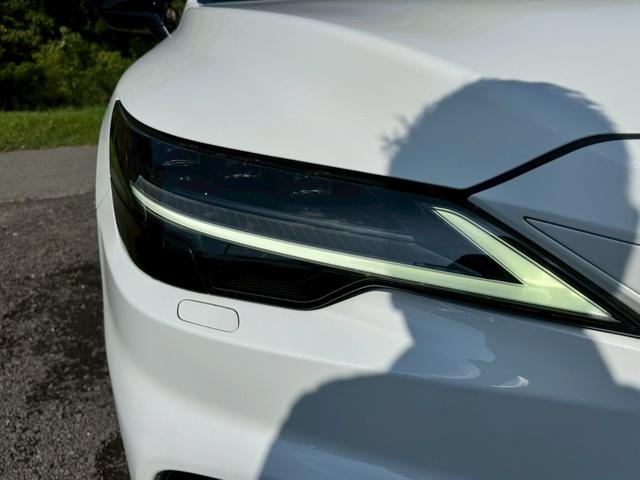 RX 500h Fスポーツパフォーマンス 現行/ワンオーナー/アドバンスドライブ/コーナーセンサー/サンルーフ/全周囲カメラ/レーダークルーズ/デジタルインナーミラー/電動リアゲート/ハンドルヒーター/シートヒーター・エアコン/ETC(12枚目)