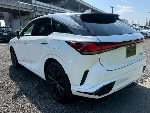 RX 500h Fスポーツパフォーマンス 現行/ワンオーナー/アドバンスドライブ/コーナーセンサー/サンルーフ/全周囲カメラ/レーダークルーズ/デジタルインナーミラー/電動リアゲート/ハンドルヒーター/シートヒーター・エアコン/ETC(31枚目)