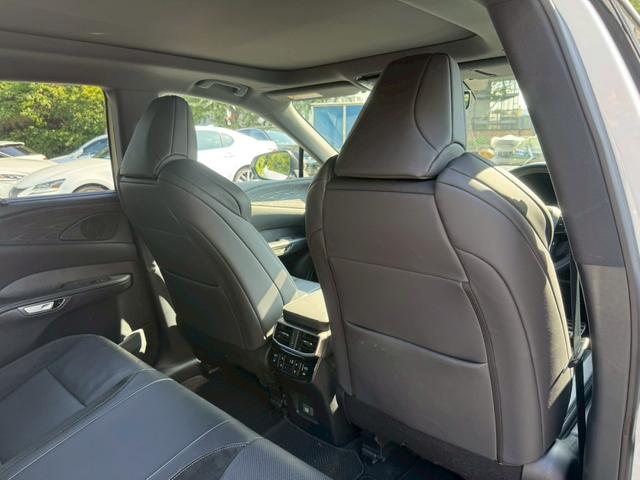 RX 500h Fスポーツパフォーマンス 現行/ワンオーナー/アドバンスドライブ/コーナーセンサー/サンルーフ/全周囲カメラ/レーダークルーズ/デジタルインナーミラー/電動リアゲート/ハンドルヒーター/シートヒーター・エアコン/ETC(64枚目)