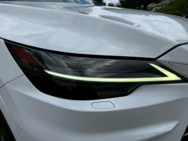 ＲＸ ５００ｈ　Ｆスポーツパフォーマンス　現行／アドバンストドライブ／ワンオーナー／サンルーフ／全周囲カメラ／衝突軽減／レーダークルーズコントロール／コーナーセンサー／ＢＳＭ／ハンドルヒーター／シートヒーター・エアコン／パワーシート／ＥＴＣ（11枚目）