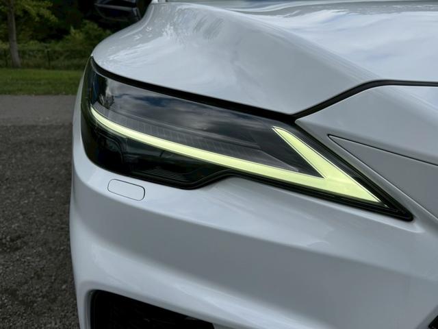 ＲＸ ５００ｈ　Ｆスポーツパフォーマンス　現行／アドバンストドライブ／ワンオーナー／サンルーフ／全周囲カメラ／衝突軽減／レーダークルーズコントロール／コーナーセンサー／ＢＳＭ／ハンドルヒーター／シートヒーター・エアコン／パワーシート／ＥＴＣ（12枚目）