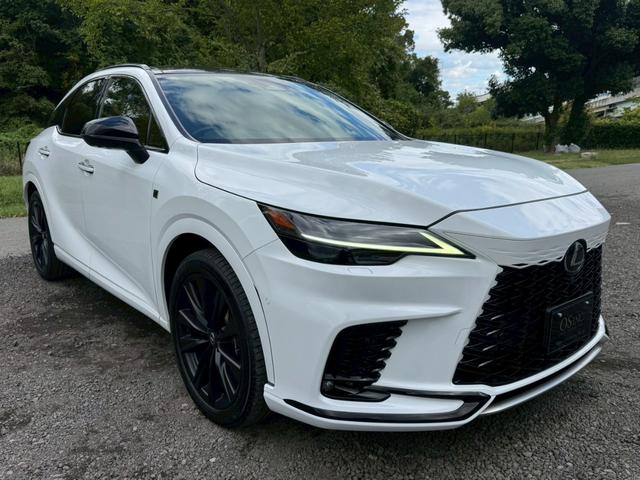 ＲＸ ５００ｈ　Ｆスポーツパフォーマンス　現行／アドバンストドライブ／ワンオーナー／サンルーフ／全周囲カメラ／衝突軽減／レーダークルーズコントロール／コーナーセンサー／ＢＳＭ／ハンドルヒーター／シートヒーター・エアコン／パワーシート／ＥＴＣ（16枚目）